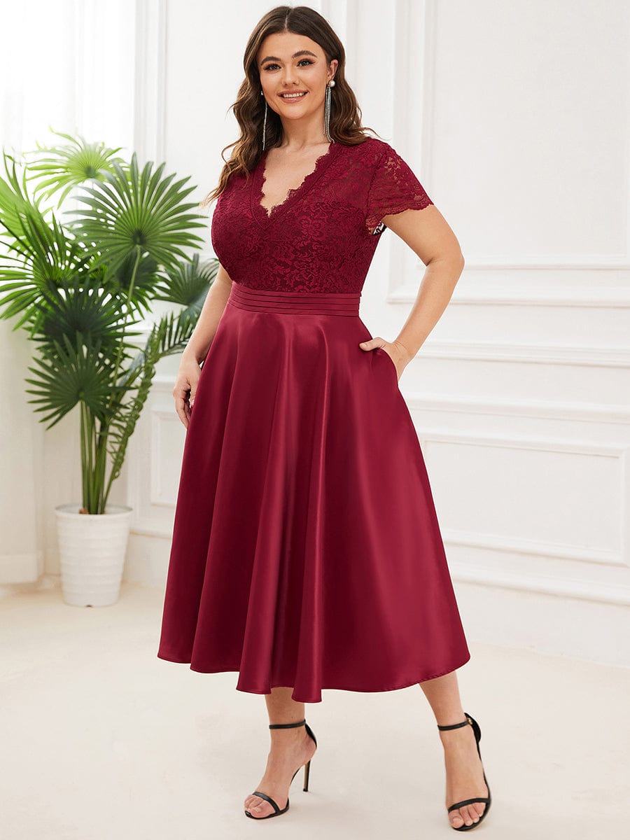 Plus Size V-neck Lace A-line Dress #color_Burgundy