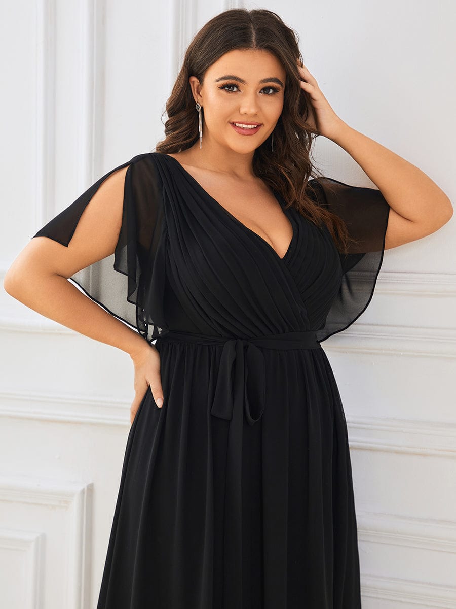 Plus Size Pleated Chiffon Tie-Waist Maxi Dress #color_Black