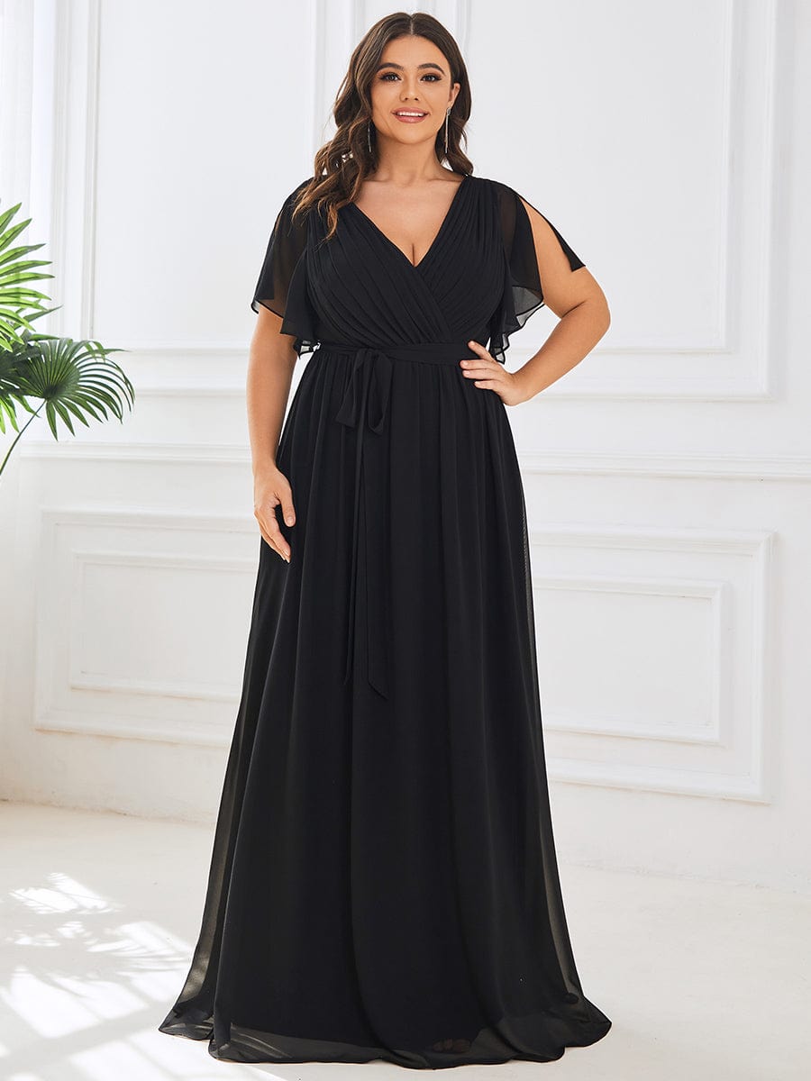 Plus Size Pleated Chiffon Tie-Waist Maxi Dress #color_Black