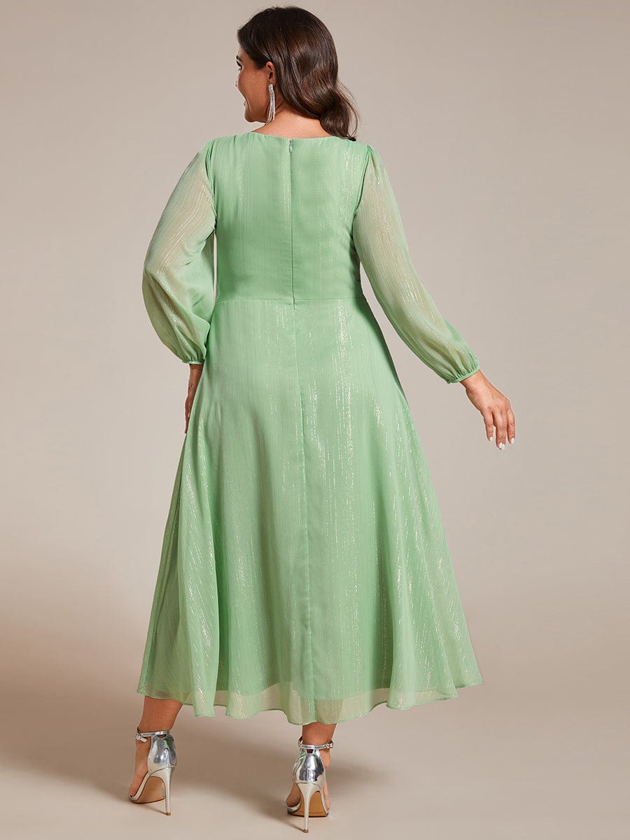 Plus Size Long Sleeve Twist Knot Glitter Midi Dress #color_Summer Green