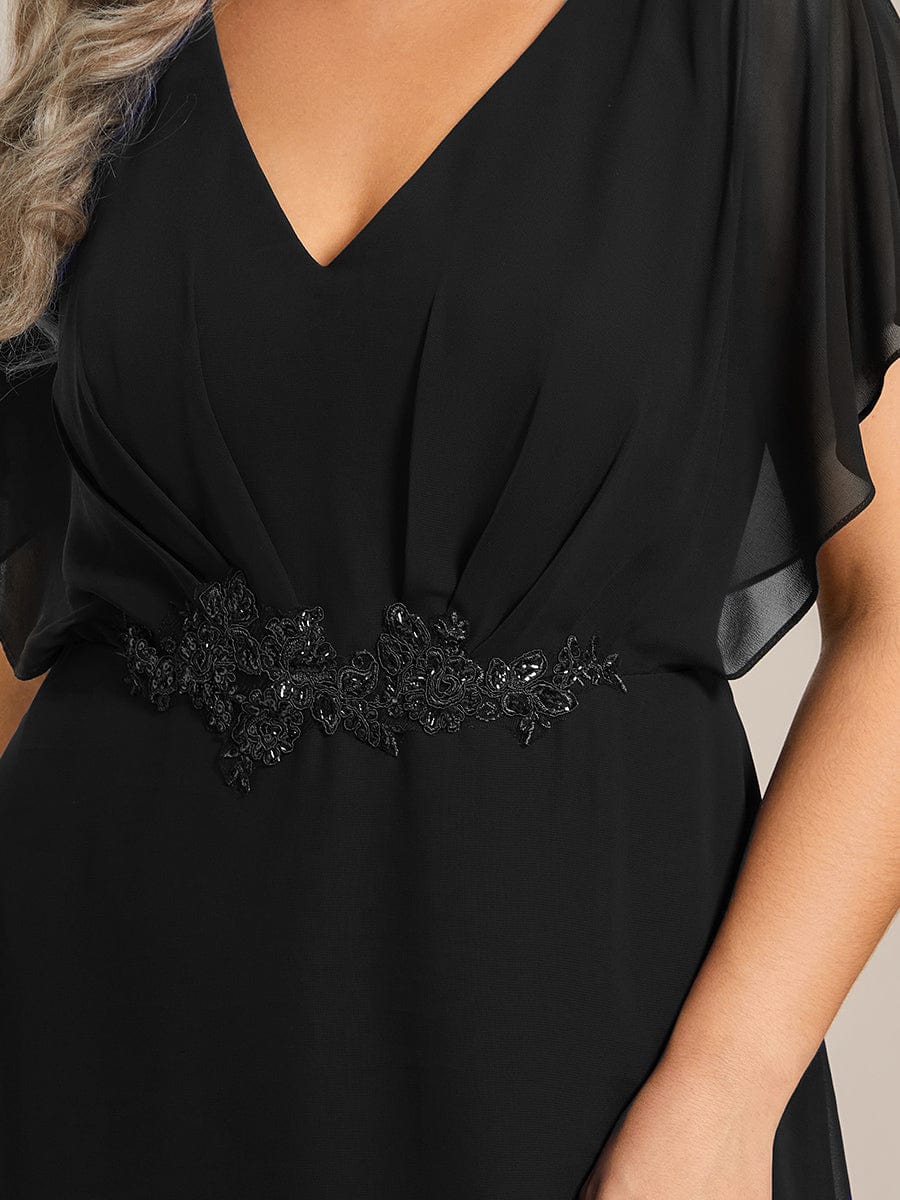 Plus Size Chiffon Bat-Wing Sleeve Dress #color_Black