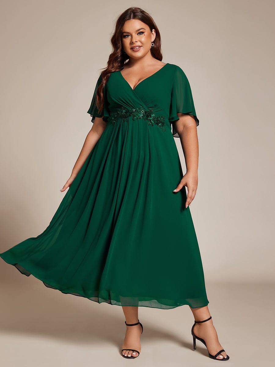 Plus Size V-Neck Waist Applique Midi Dress #color_Dark Green