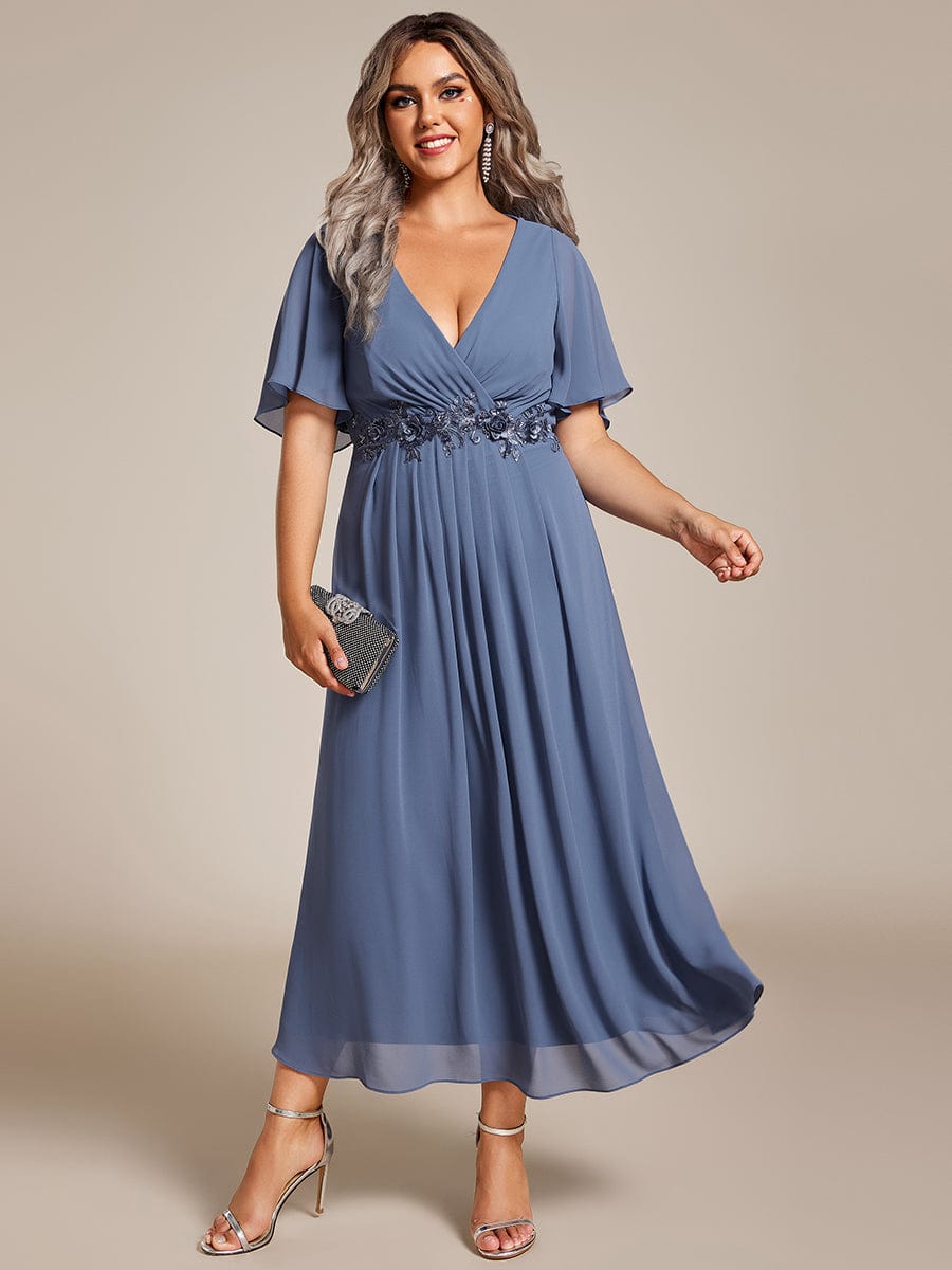 Plus Size V-Neck Waist Applique Midi Dress #color_Dusty Blue