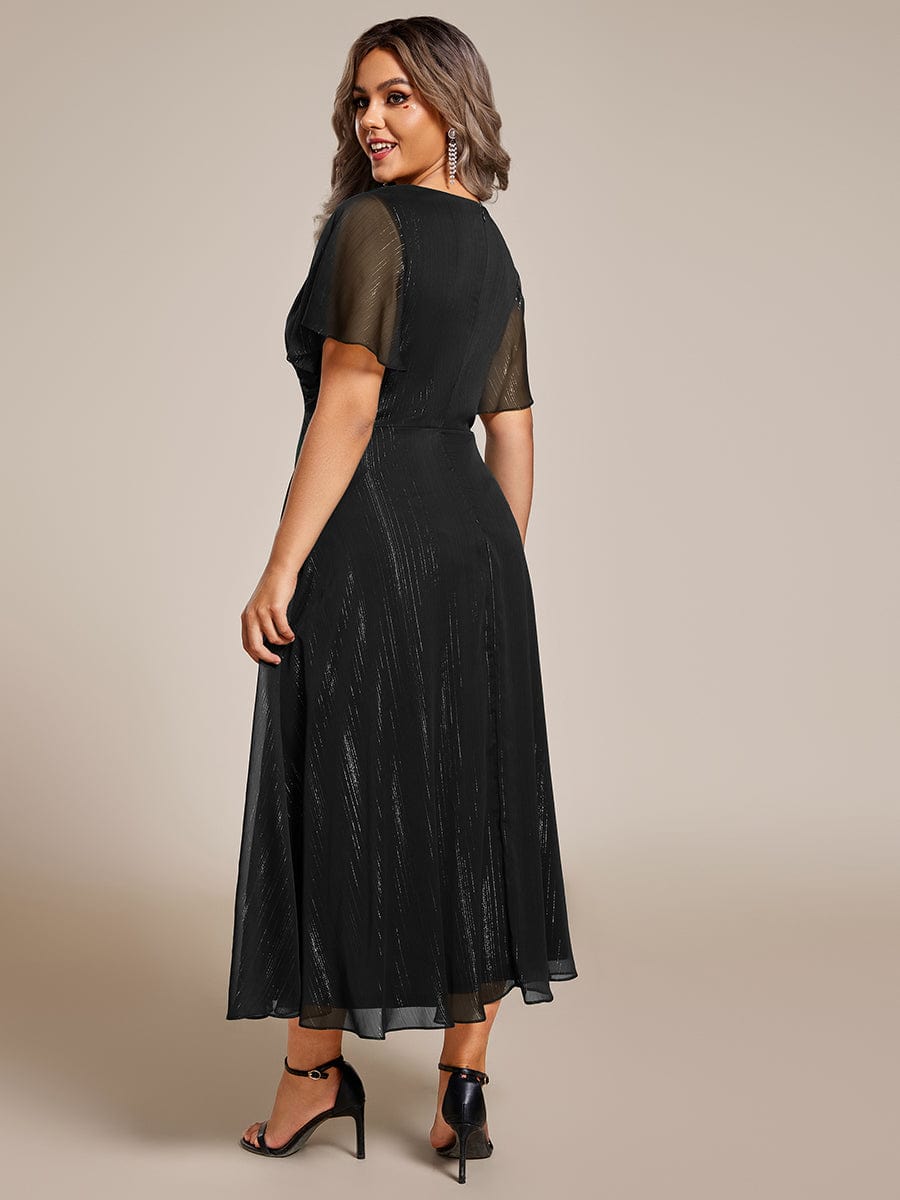 Plus Size Short Sleeve Twist Knot Metallic Midi Dress #color_Black