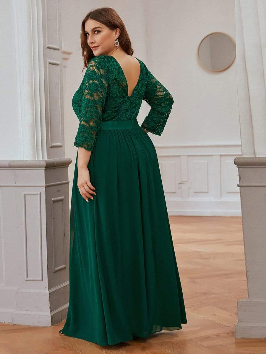 Plus Size 3/4 Sleeve Lace Dress #color_Dark Green