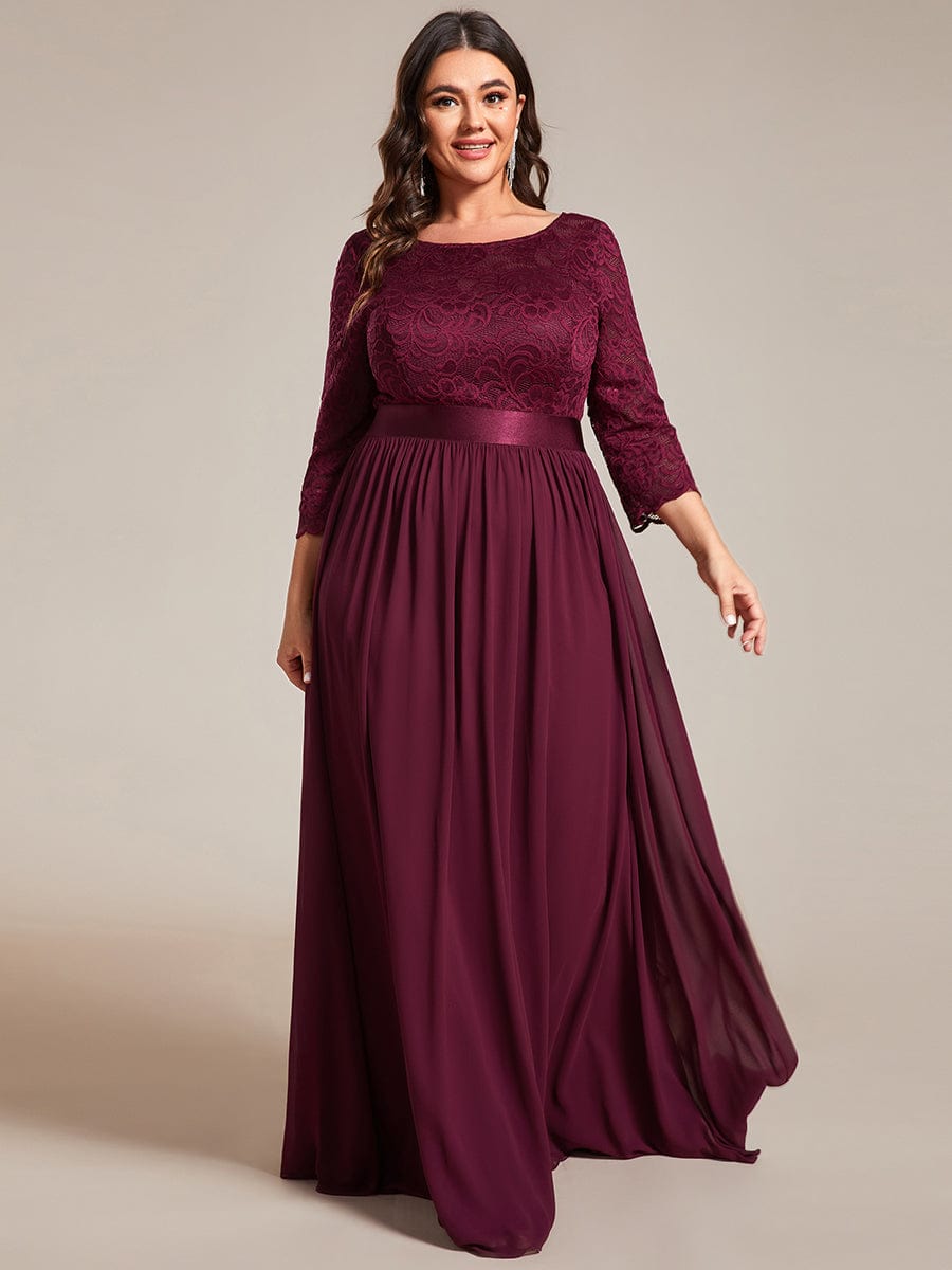 Plus Size 3/4 Sleeve Lace Dress #color_Mulberry