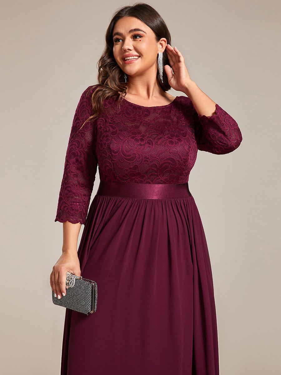 Plus Size 3/4 Sleeve Lace Dress #color_Mulberry