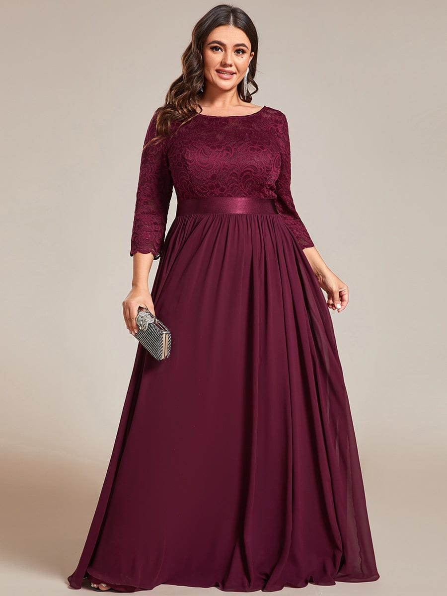 Plus Size 3/4 Sleeve Lace Dress #color_Mulberry