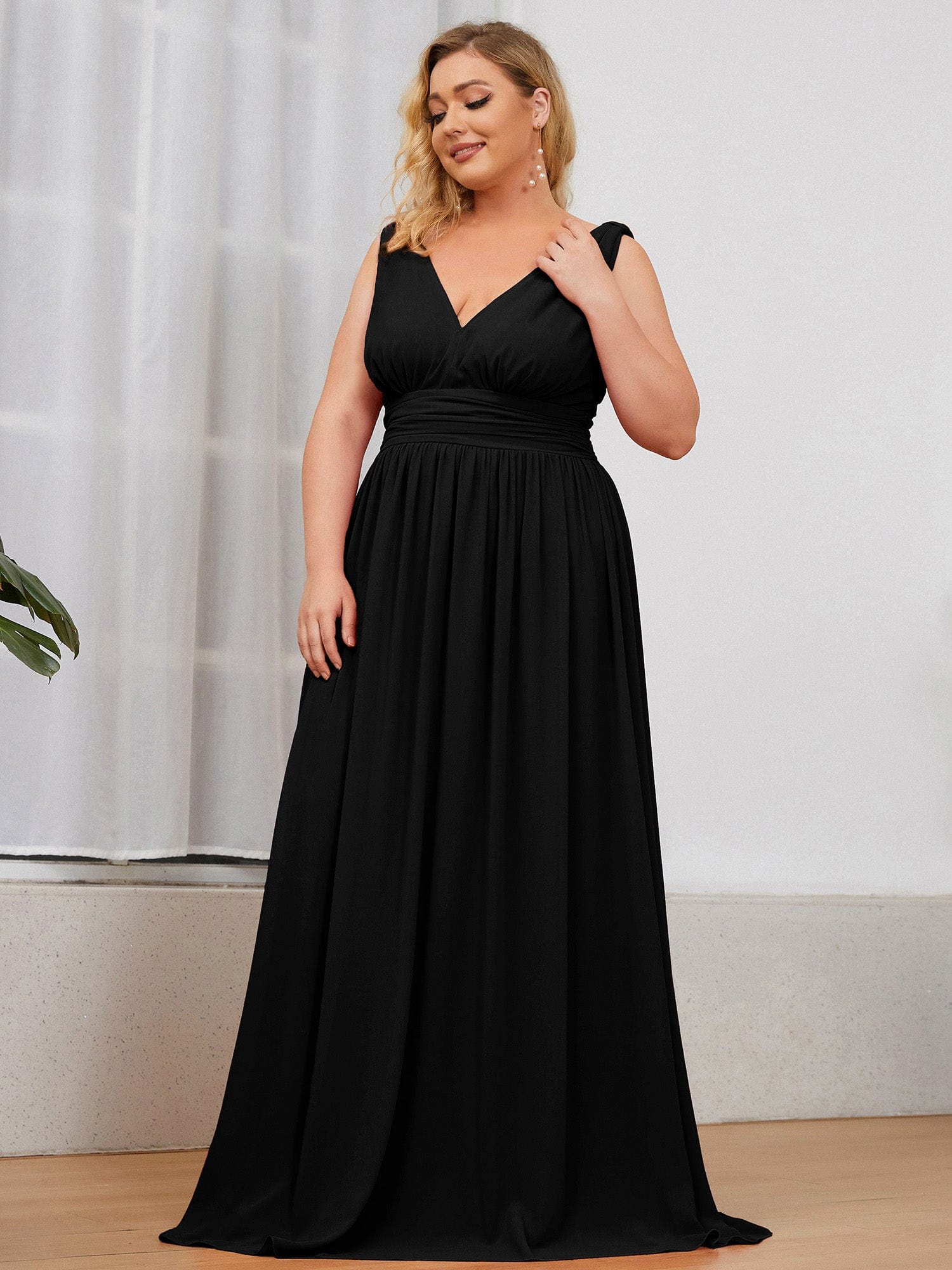 Chiffon Empire Waist Sleeveless Dress #color_Black