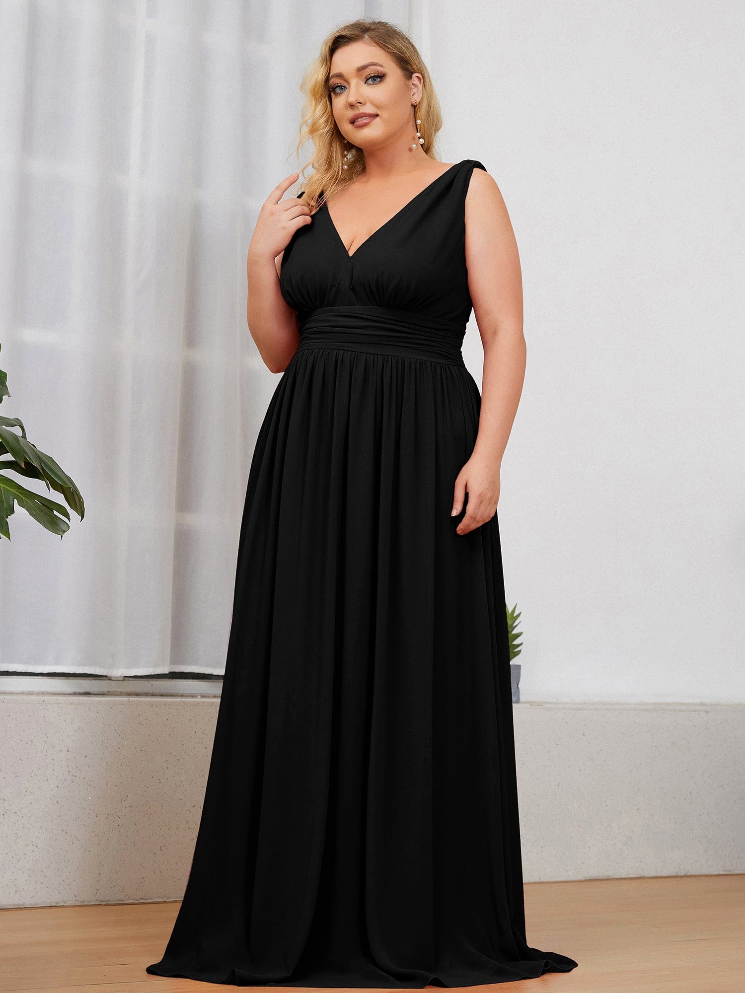 Chiffon Empire Waist Sleeveless Dress #color_Black