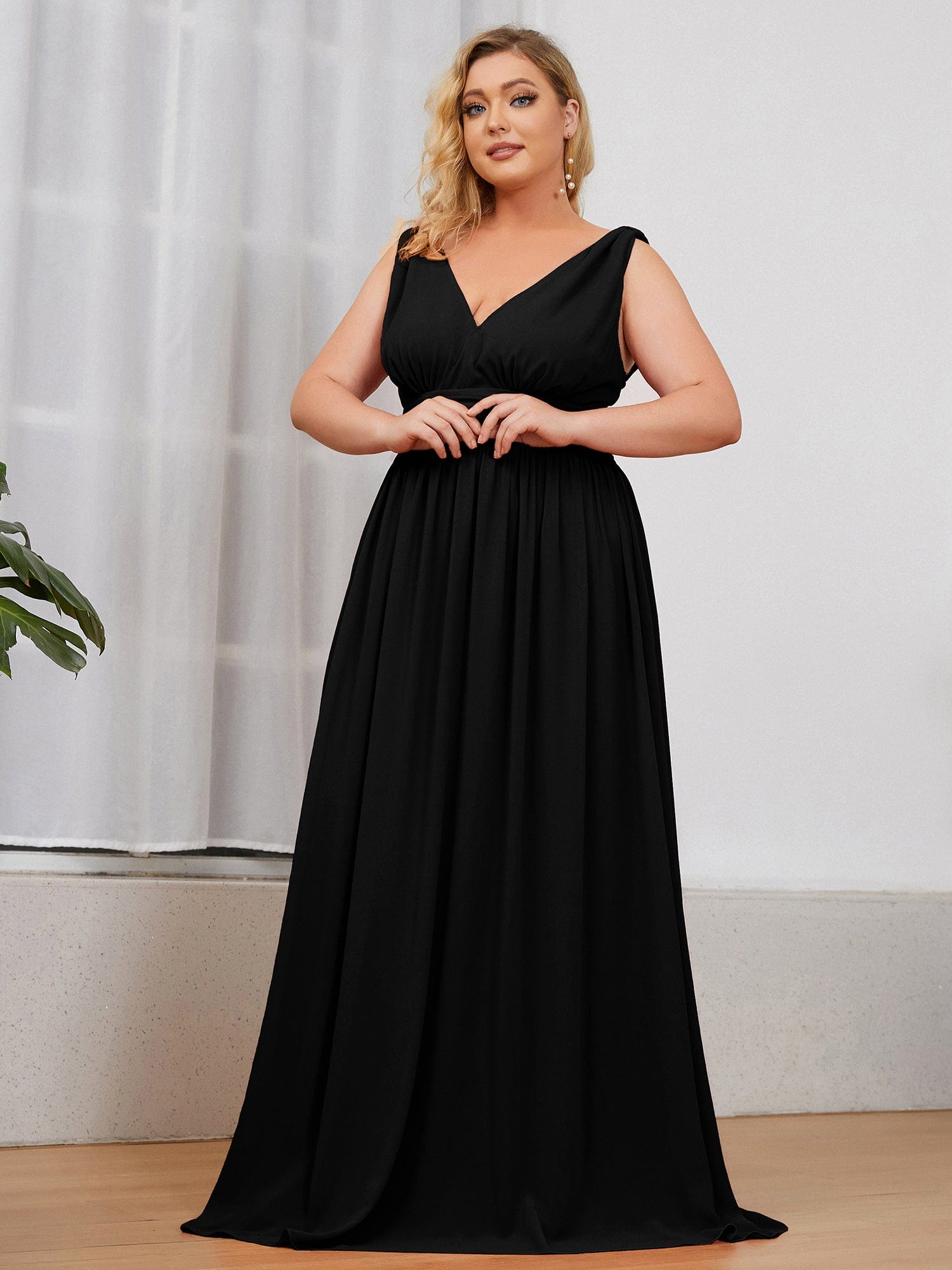 Chiffon Empire Waist Sleeveless Dress #color_Black