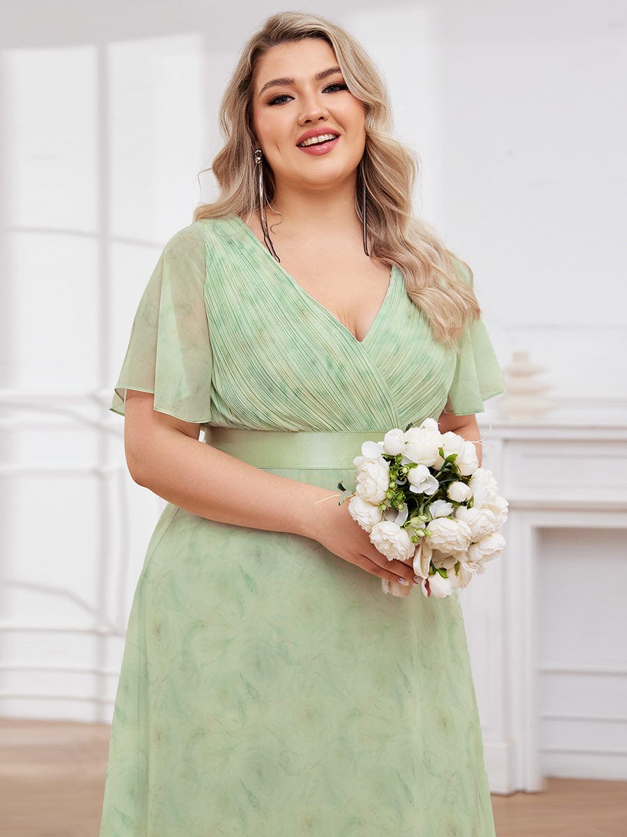 Plus Size Empire Waist Chiffon Maxi Dress with Short Sleeves #color_Light Green Roses